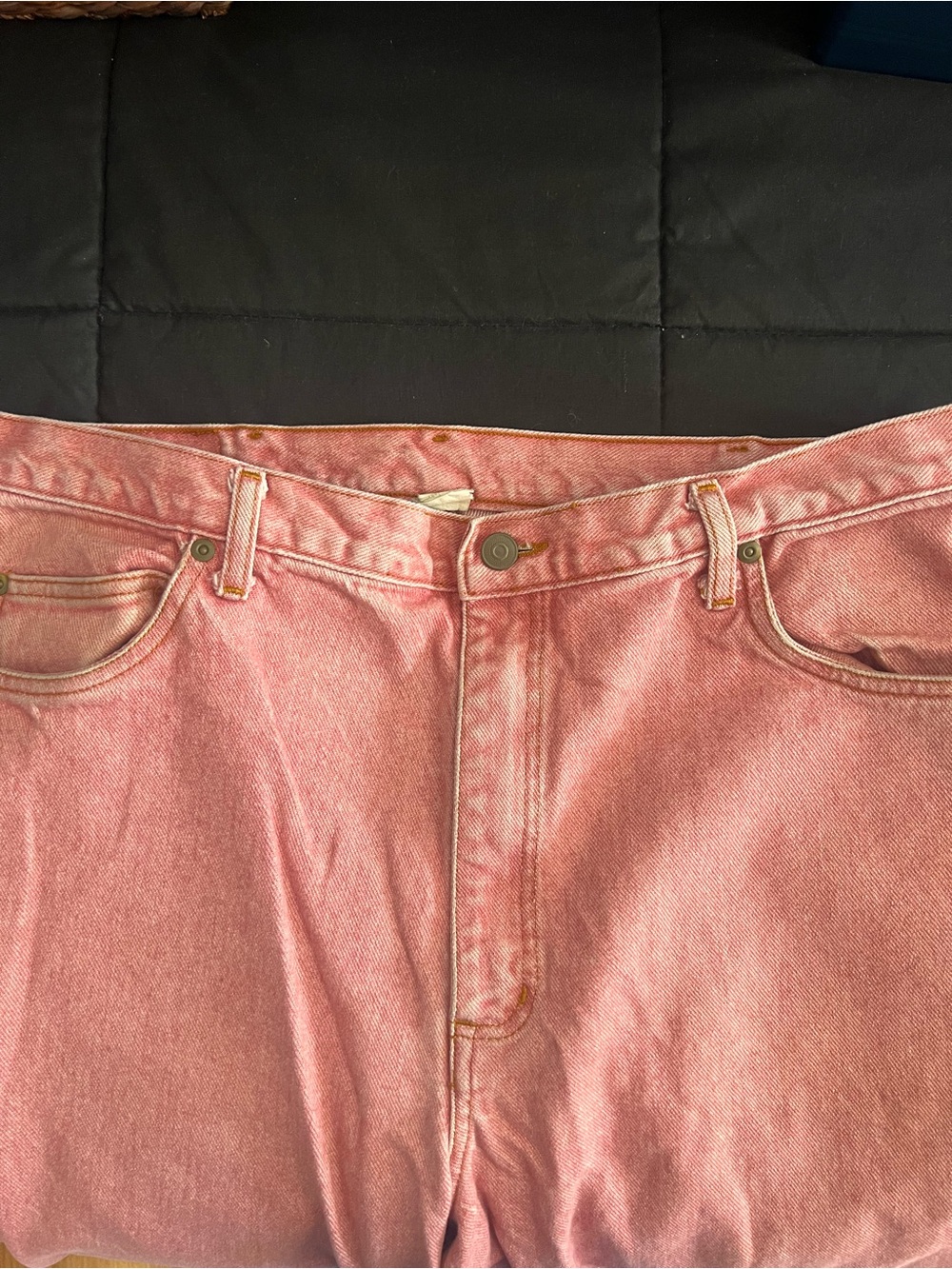 Relaxed Fit Men’s Pink Denim Jeans